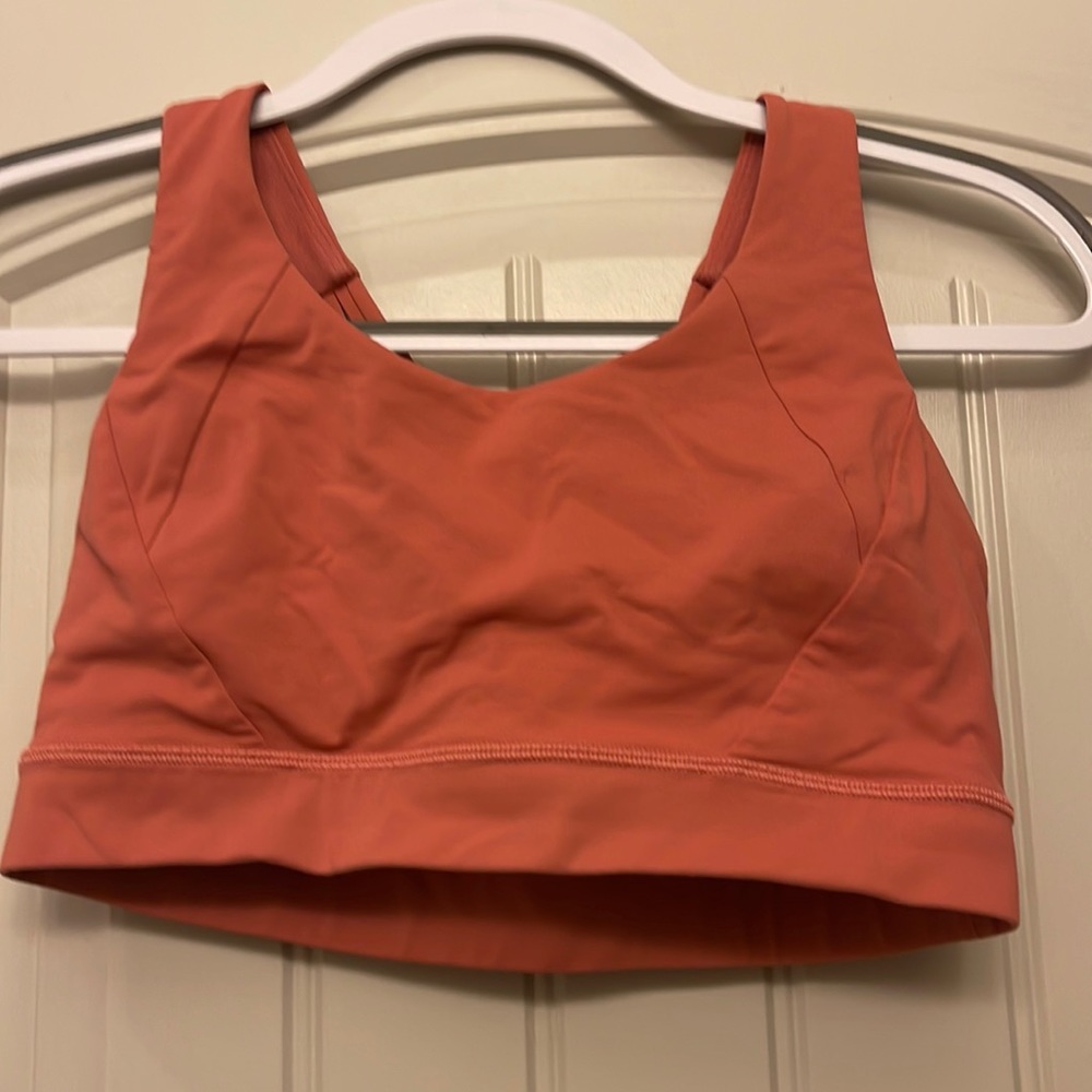 Lululemon energy bra size 8
